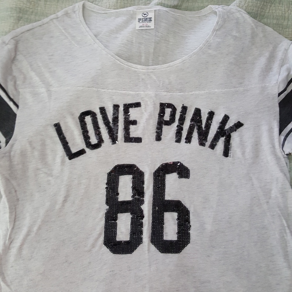 Cotton VS Pink shirt